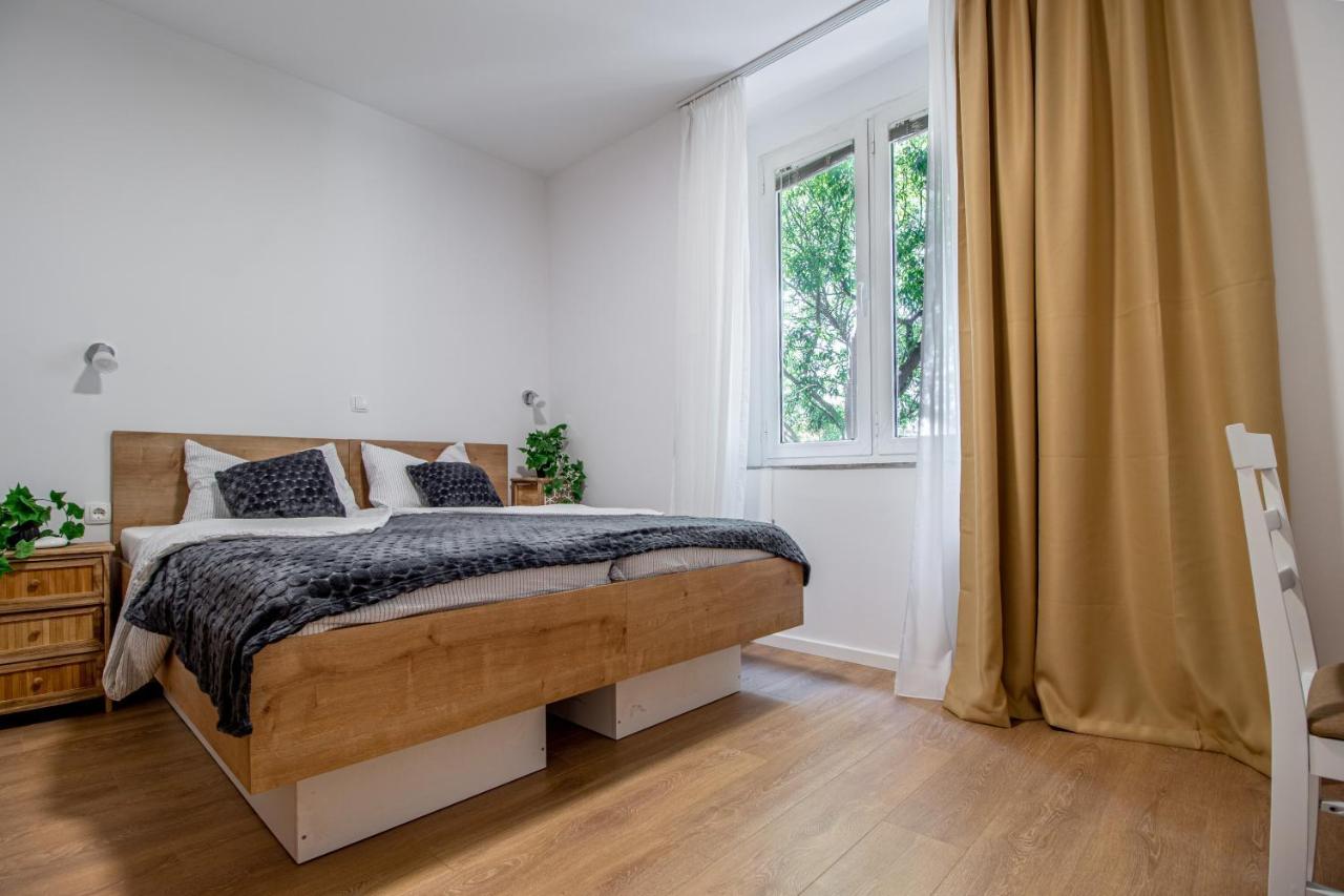 Apartments Euphoria East Rijeka Eksteriør billede