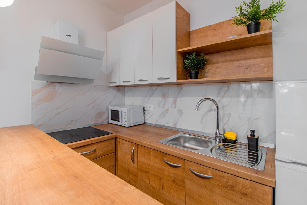 Apartments Euphoria East Rijeka Eksteriør billede
